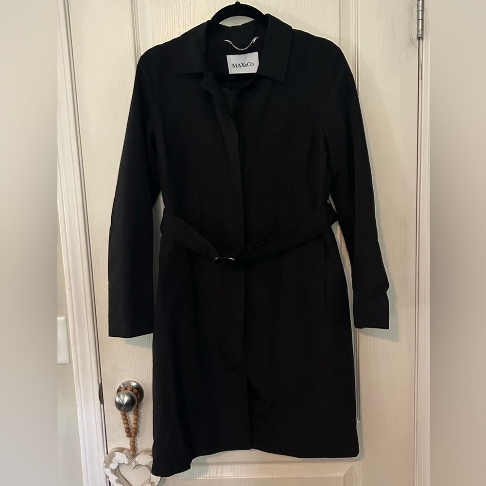 Max & Co. Long Black Jacket With Belt